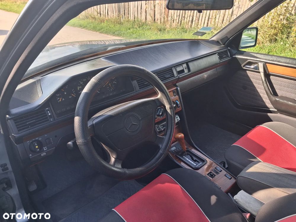 Mercedes-Benz W124 (1984-1993) - 10