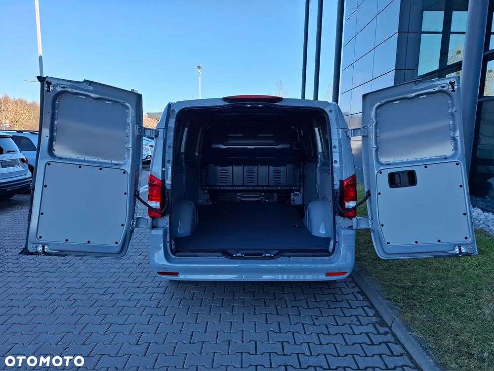 Mercedes-Benz Vito 119 CDI 4x4 Furgon SELEC Długi 3200 mm - 13