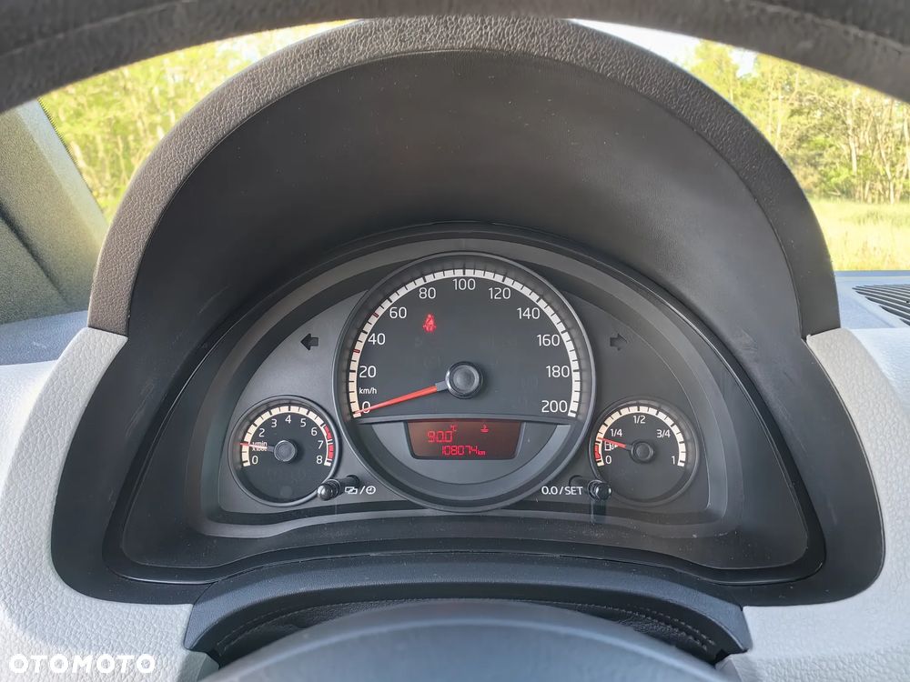 Volkswagen up! 1.0 move - 14