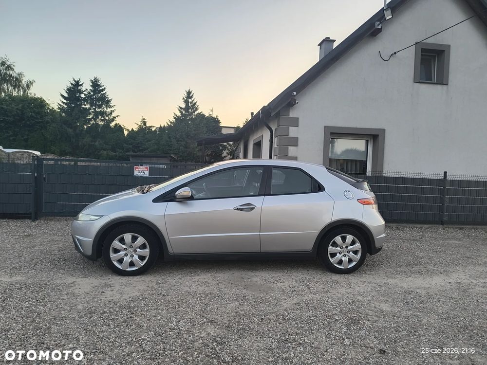 Honda Civic - 10