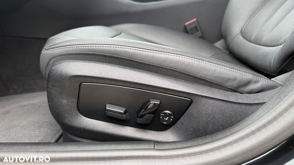 BMW Seria 5 520d xDrive Aut. Sport Line - 27