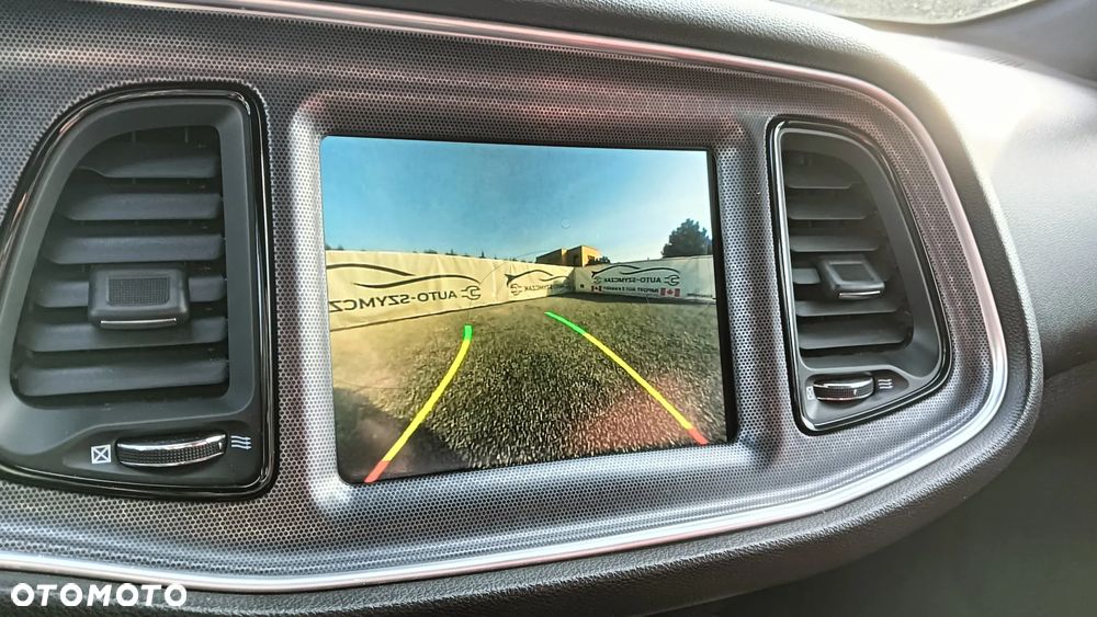 Dodge Challenger Automatik SXT Plus - 28