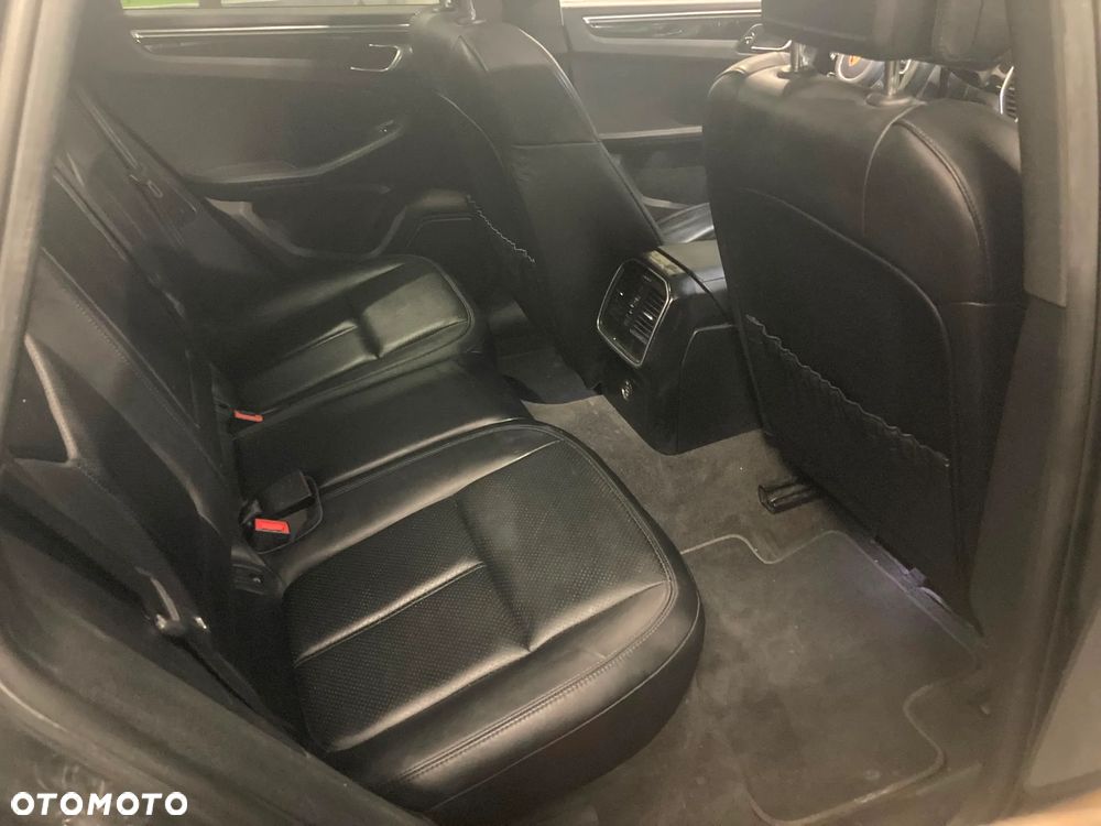 Porsche Macan Standard - 9