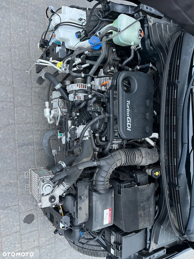 Kia Rio - 12