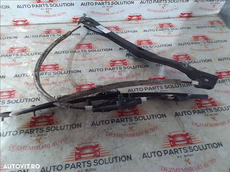 macara usa geam dreapta fata volkswagen  jetta  an fabr. 2012 - 1