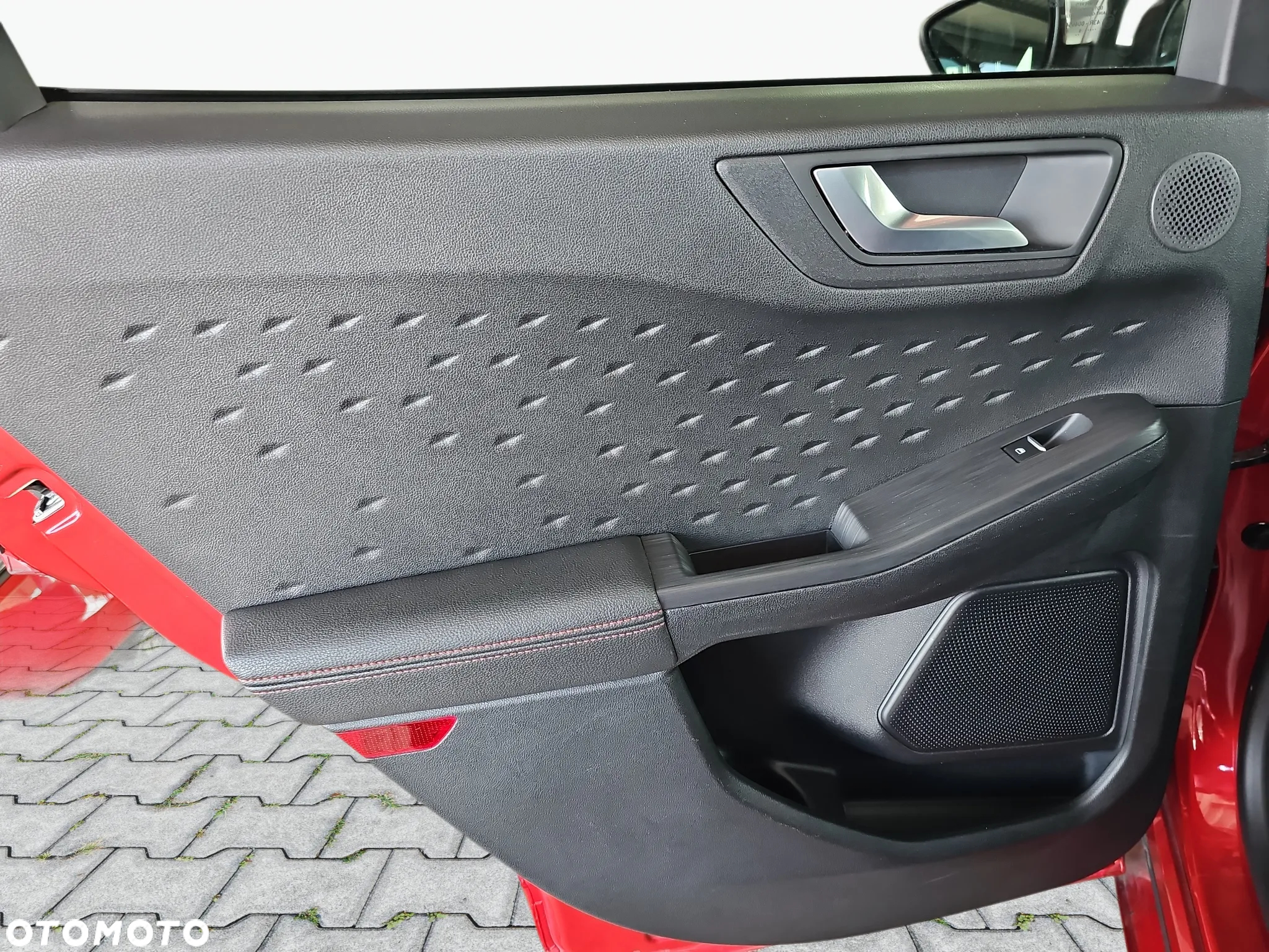 Ford Kuga 2.5P PHEV FWD ST-Line X - 13