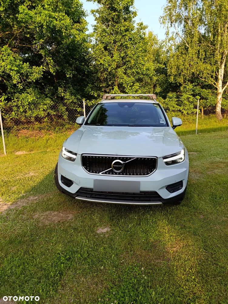 Volvo XC 40 T5 AWD Momentum - 2