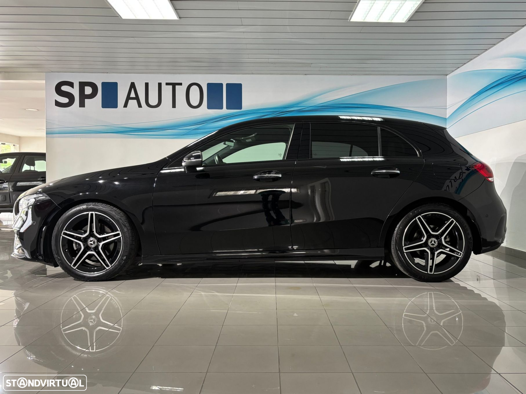 Mercedes-Benz A 180 d AMG Line Aut. - 4