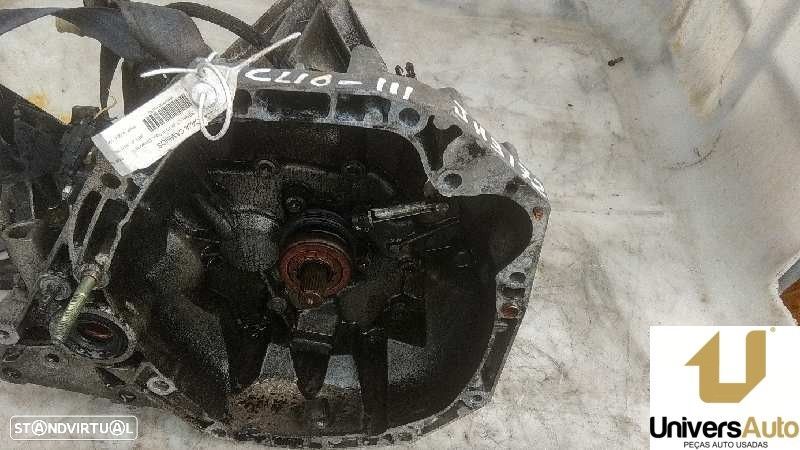 CAIXA VELOCIDADES RENAULT CLIO III 2006 -JH3172 - 4