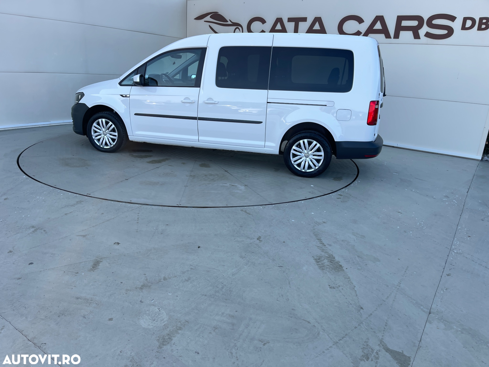 Volkswagen Caddy 2.0 TDI (7-Si.) Maxi Trendline - 9