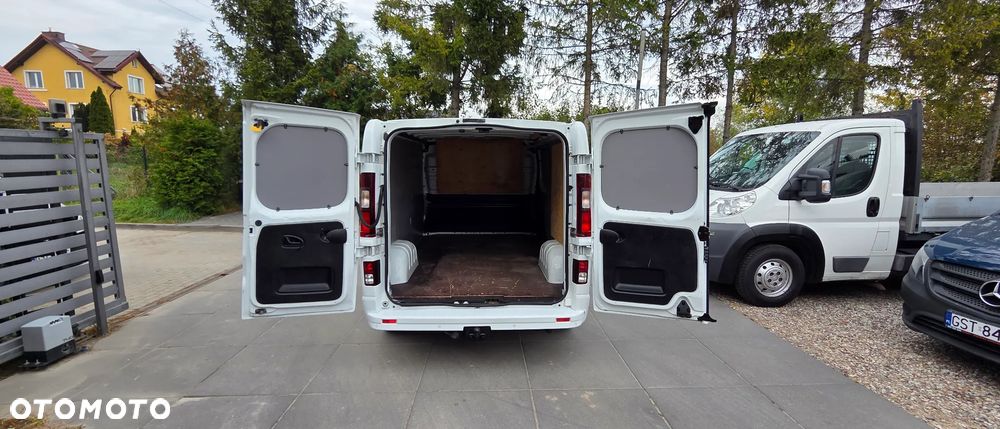 Opel VIVARO LONG BARDZO BOGATA WERSJA - 15