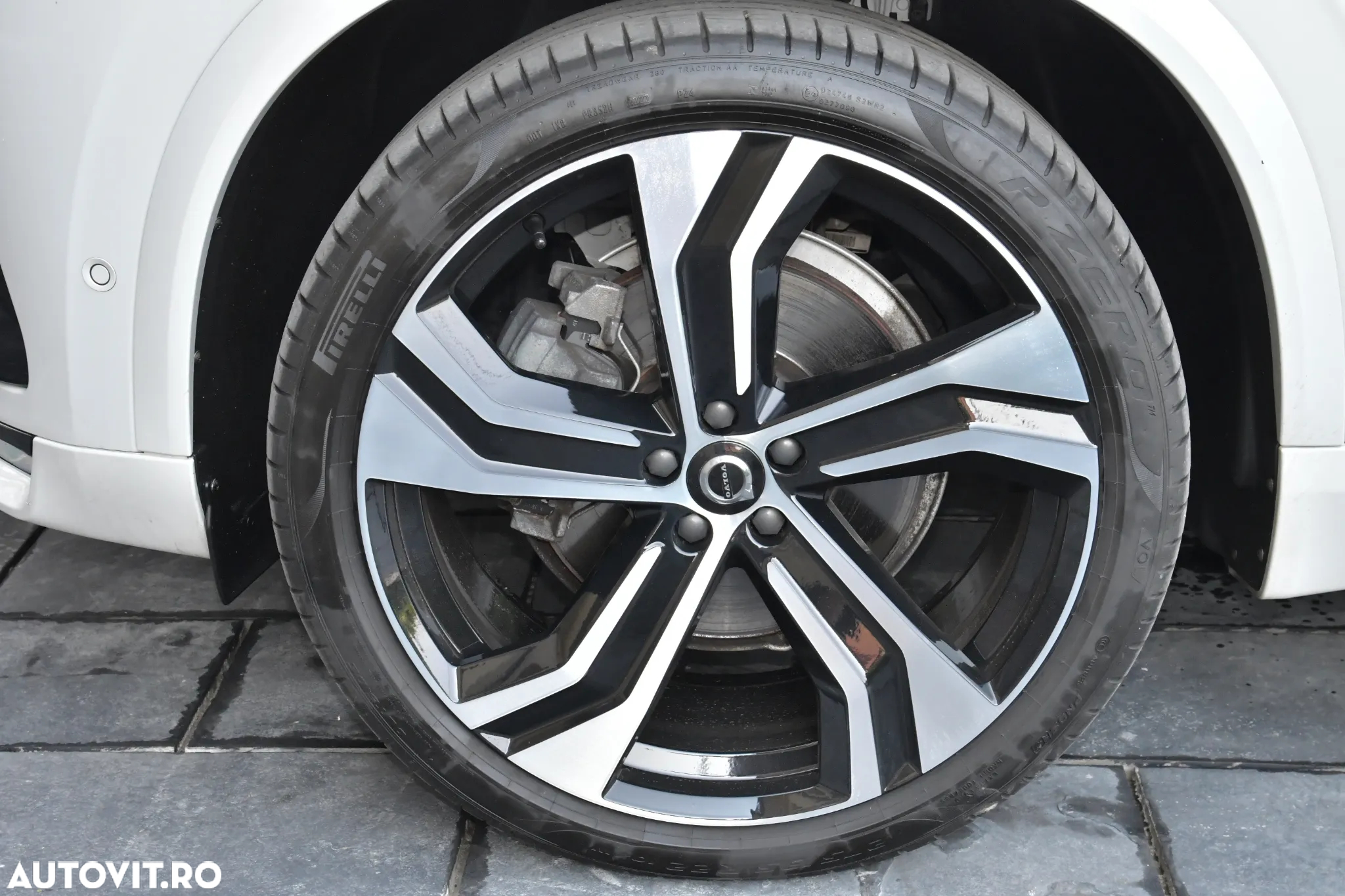 Volvo XC 90 B5 MHEV AWD 5 locuri R-Design - 23