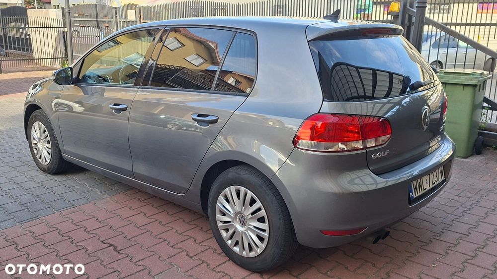 Volkswagen Golf - 4