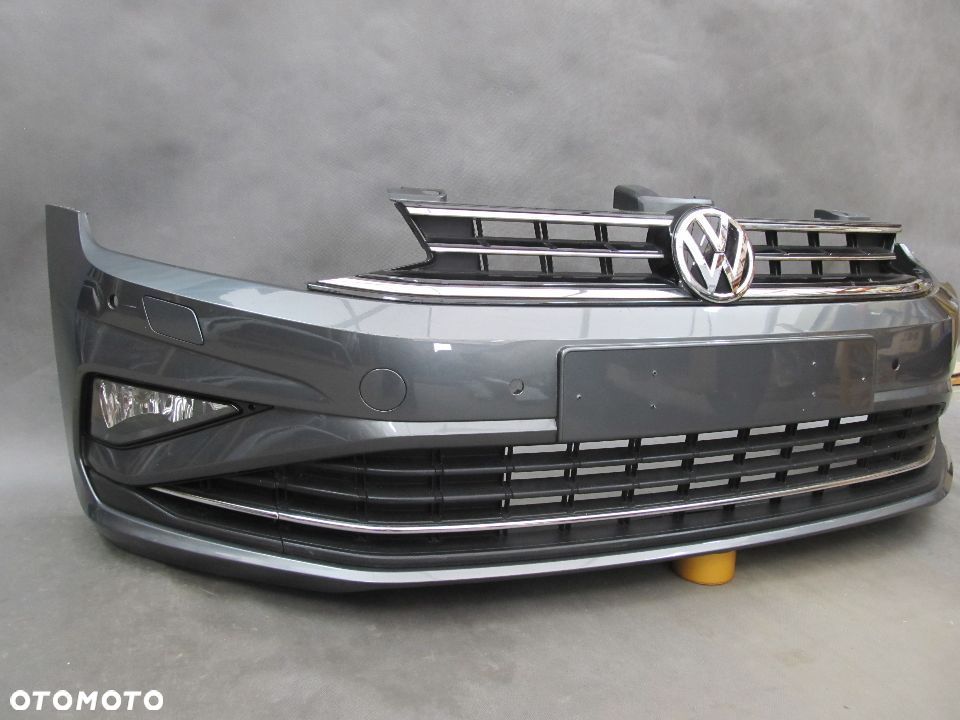 Zderzak przedni VW Golf Sportsvan Lift 18 - 22 Sprysk./ Pdc-4  LR7H - 2