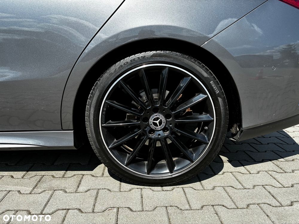Mercedes-Benz CLA 200 AMG Line 7G-DCT - 11