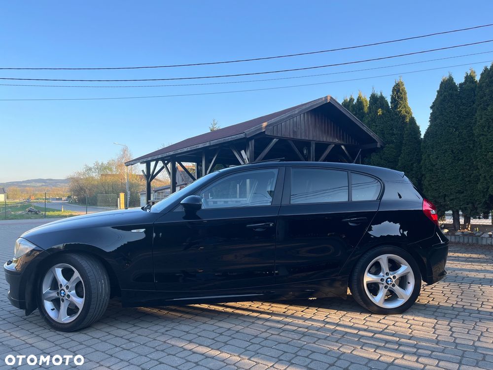 BMW Seria 1 120d - 4