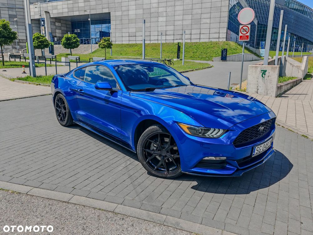 Ford Mustang 3.7 V6 - 1