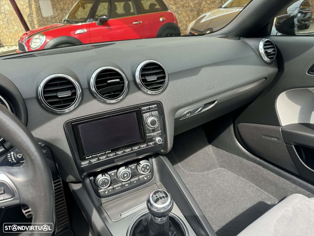 Audi TT Roadster 1.8 TFSi - 10