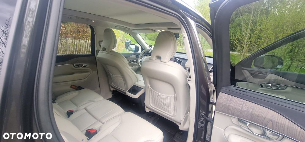Volvo XC 90 B5 D AWD Ultimate Dark 7os - 25