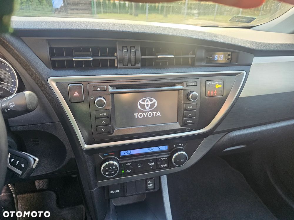 Toyota Auris 1.4 D-4D Luna - 26