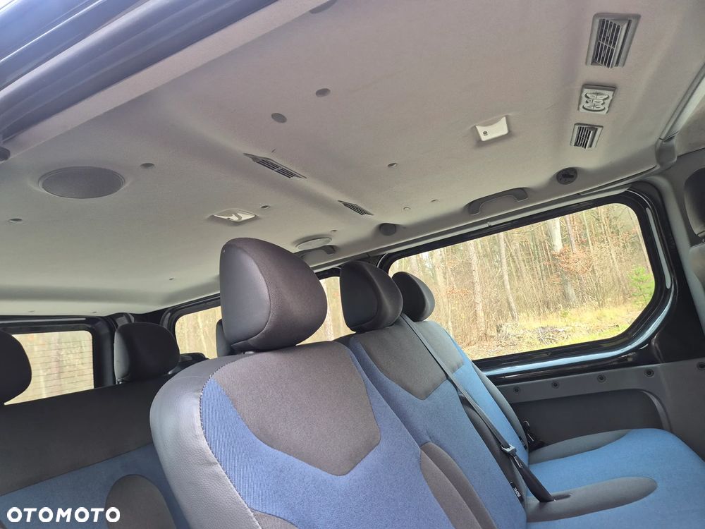 Renault Trafic Grand Passenger Expression - 22