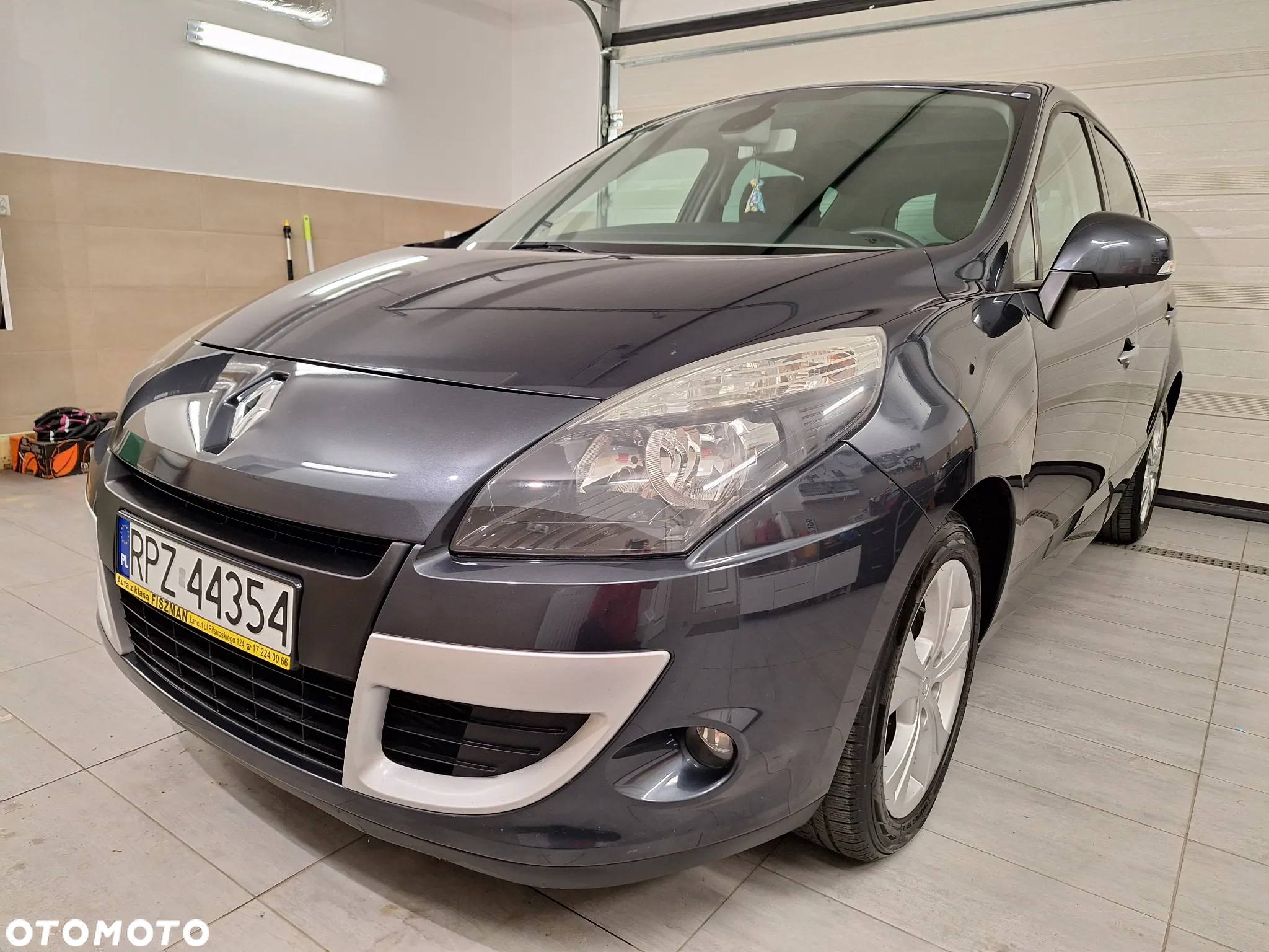 Renault Scenic 1.4 16V TCE TomTom Edition - 4