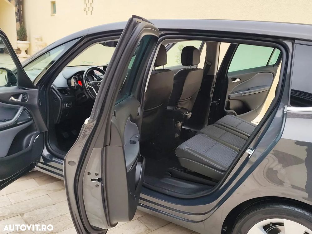 Opel Zafira - 7