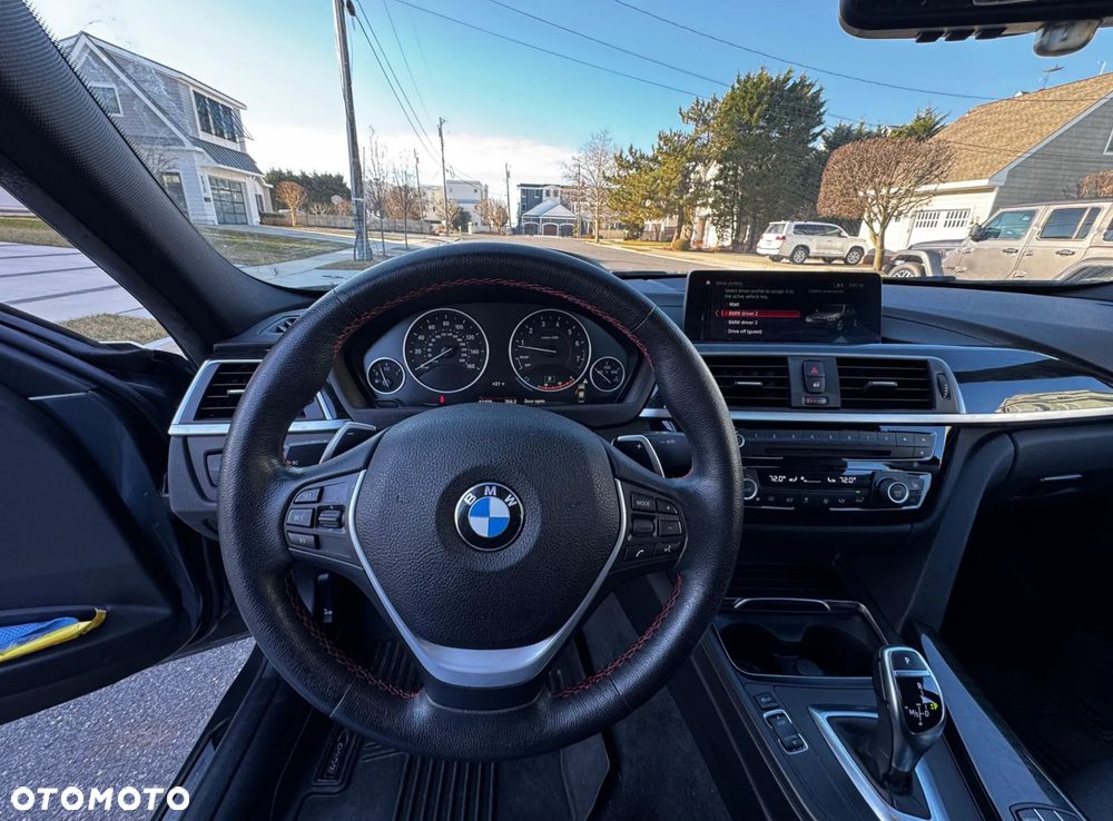 BMW Seria 3 330i xDrive Edition Luxury Line Purity - 18