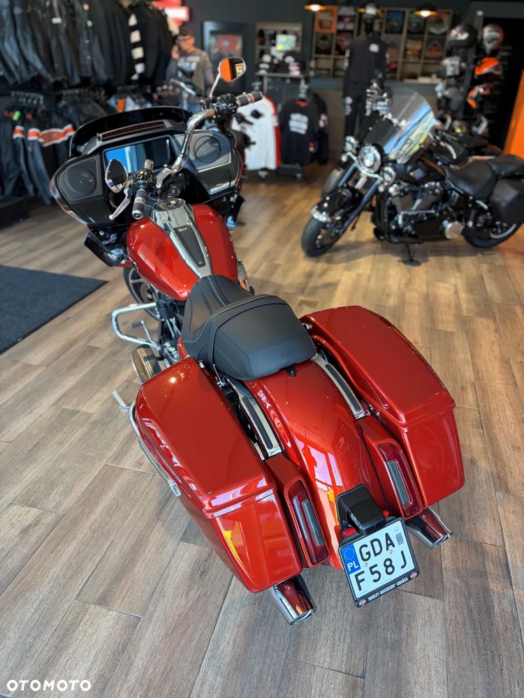 Harley-Davidson Touring Road Glide - 5