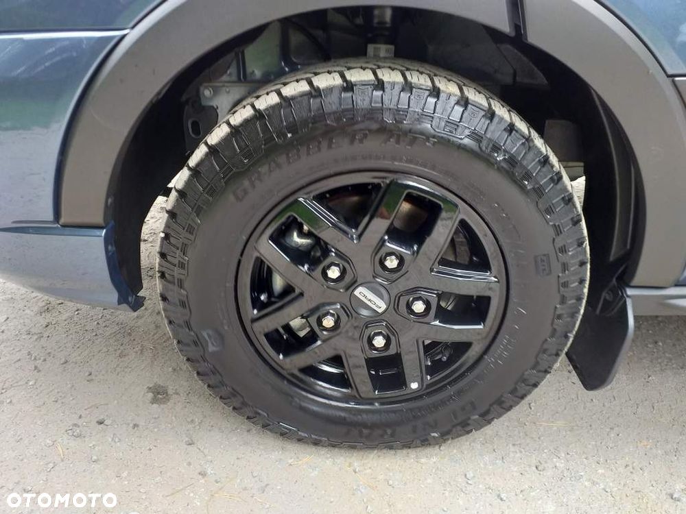 Ford Transit 4X4 CARADO  4 - Osobowy - 30