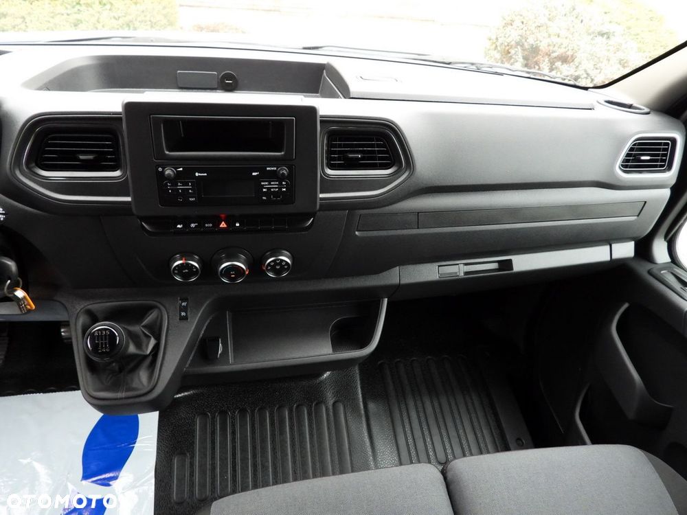 Renault MASTER PLANDEKA 10 PALET WEBASTO TEMPOMAT PNEUMATYKA KLIMATYZACJA  165KM - 33