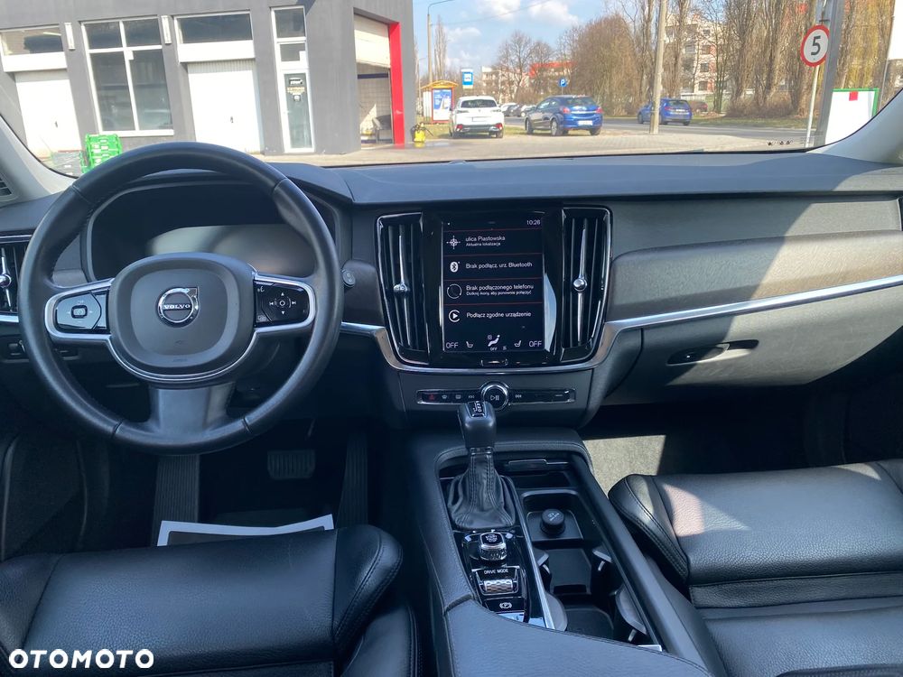 Volvo V90 D5 AWD Momentum - 9