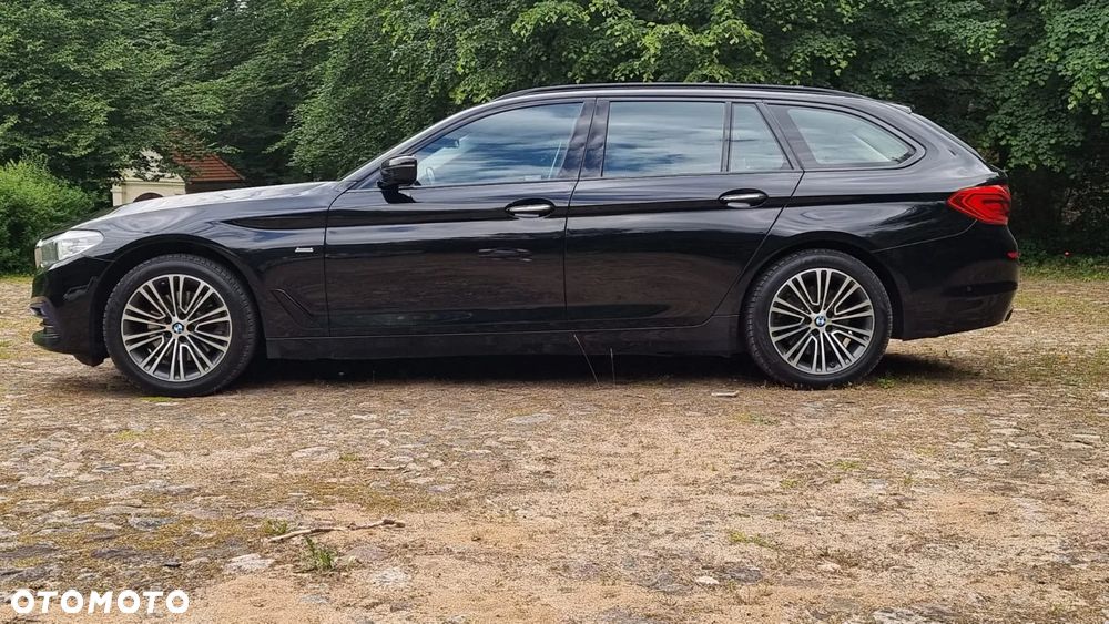 BMW Seria 5 520d xDrive Luxury Line sport - 6