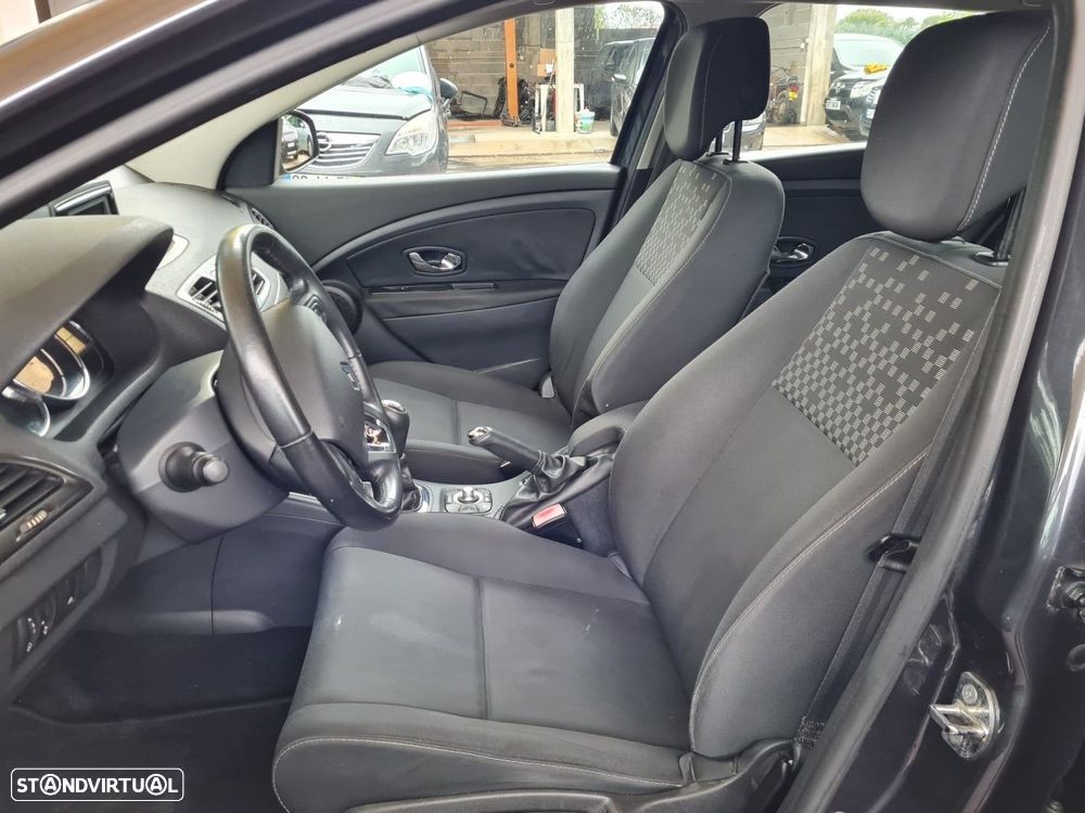 Renault Mégane 1.5 dCi Dynamique CO2 Champion - 7