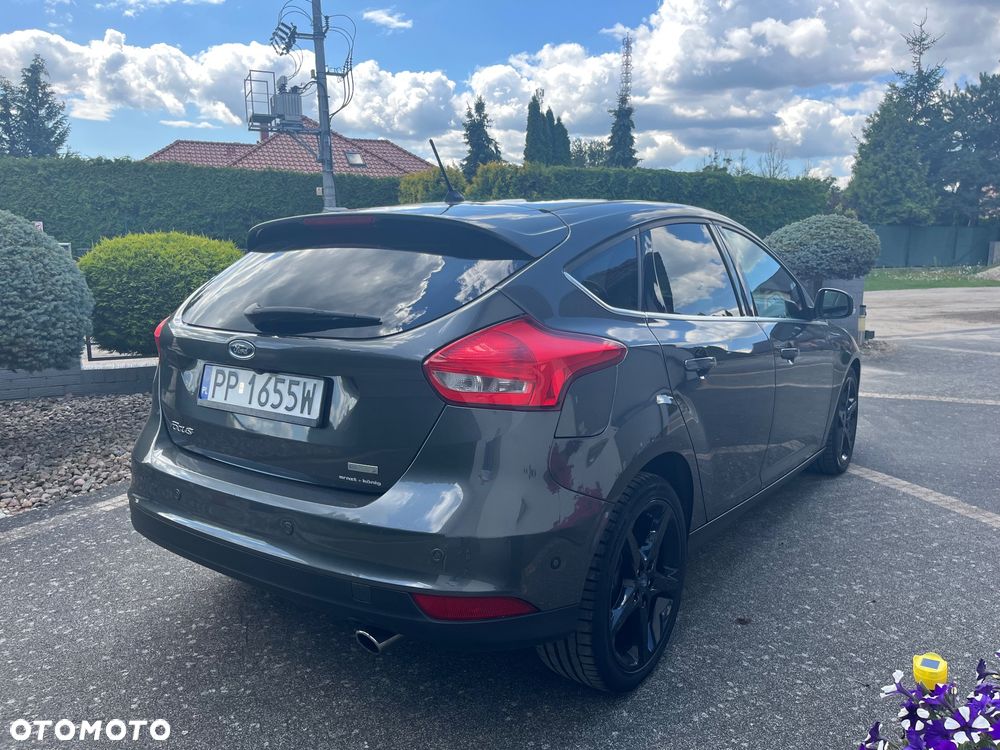 Ford Focus 1.5 EcoBoost Titanium - 8