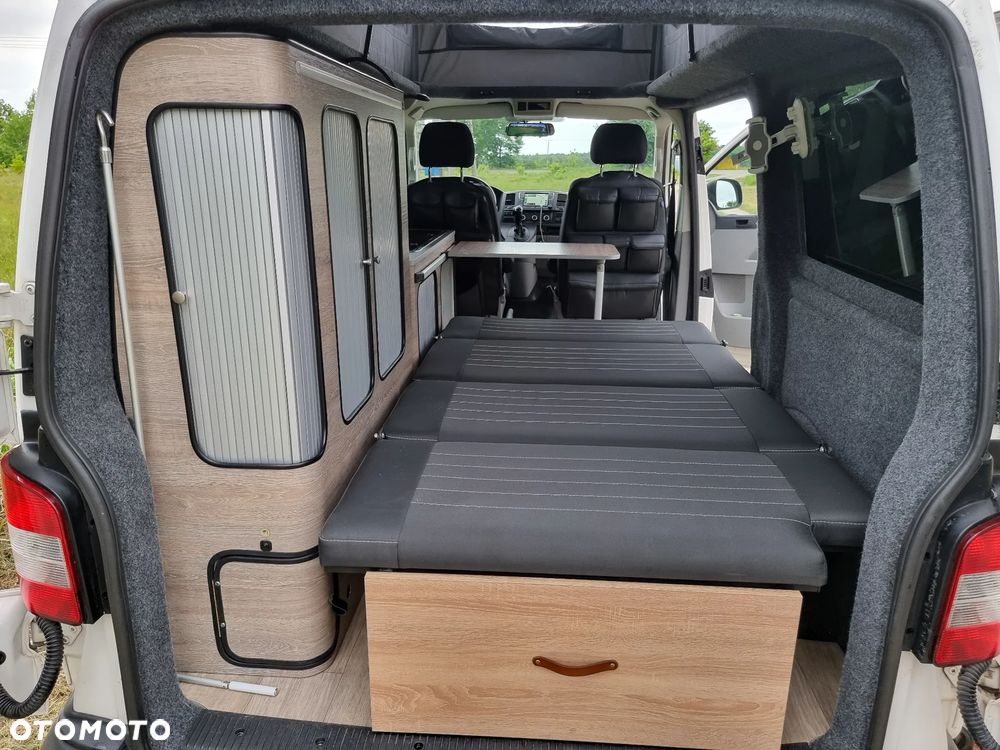 Volkswagen California - 15