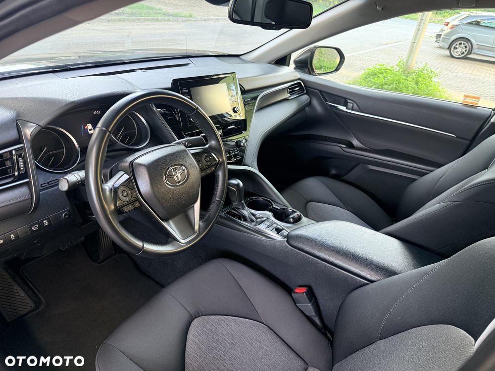 Toyota Camry 2.5 Hybrid Comfort CVT - 10