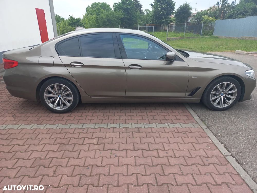 BMW Seria 5 520d xDrive Aut. Luxury Line - 4