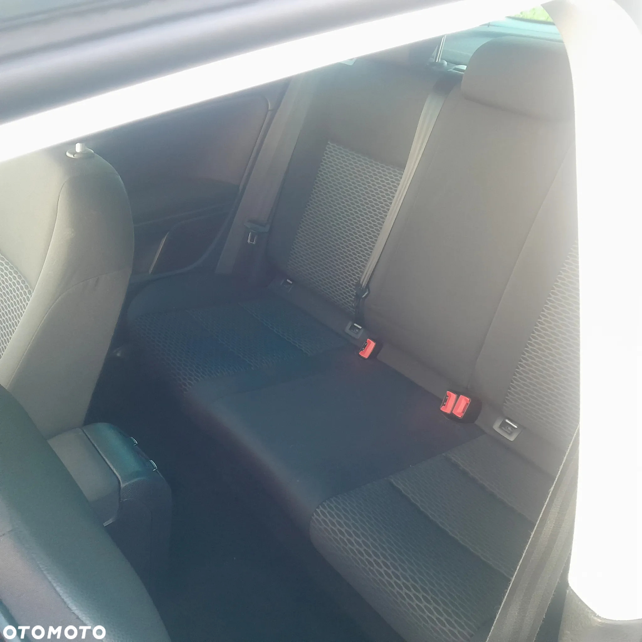 Volkswagen Golf V 1.4 Comfortline - 3