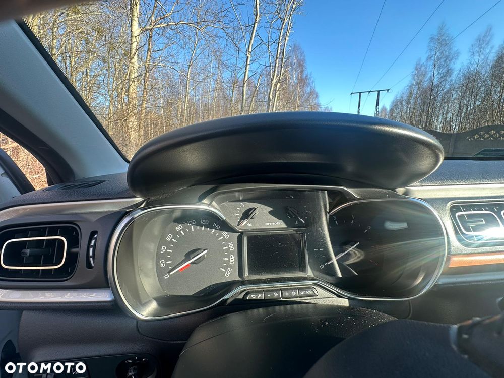 Citroën C3 1.2 PureTech Shine S&S EAT6 - 11