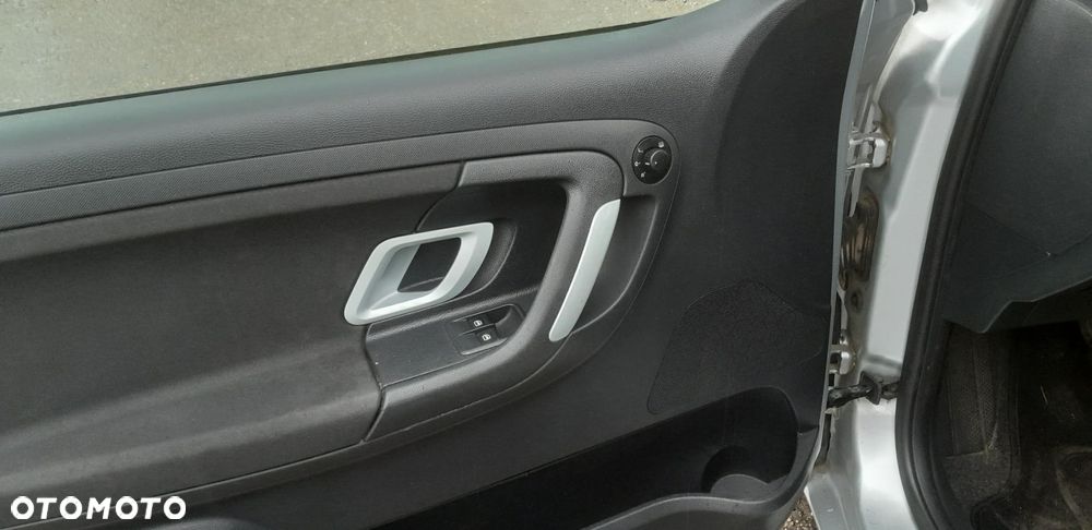 Skoda Fabia - 23
