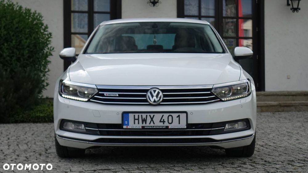 Volkswagen Passat - 9