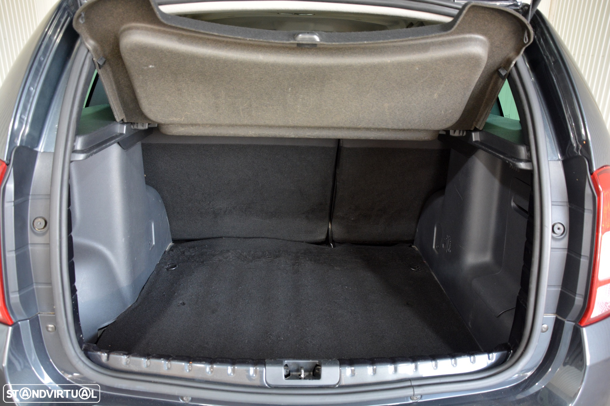 Dacia Duster 1.5 dCi Prestige - 12
