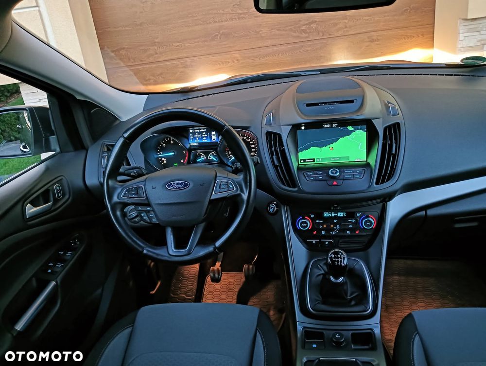 Ford Kuga - 5