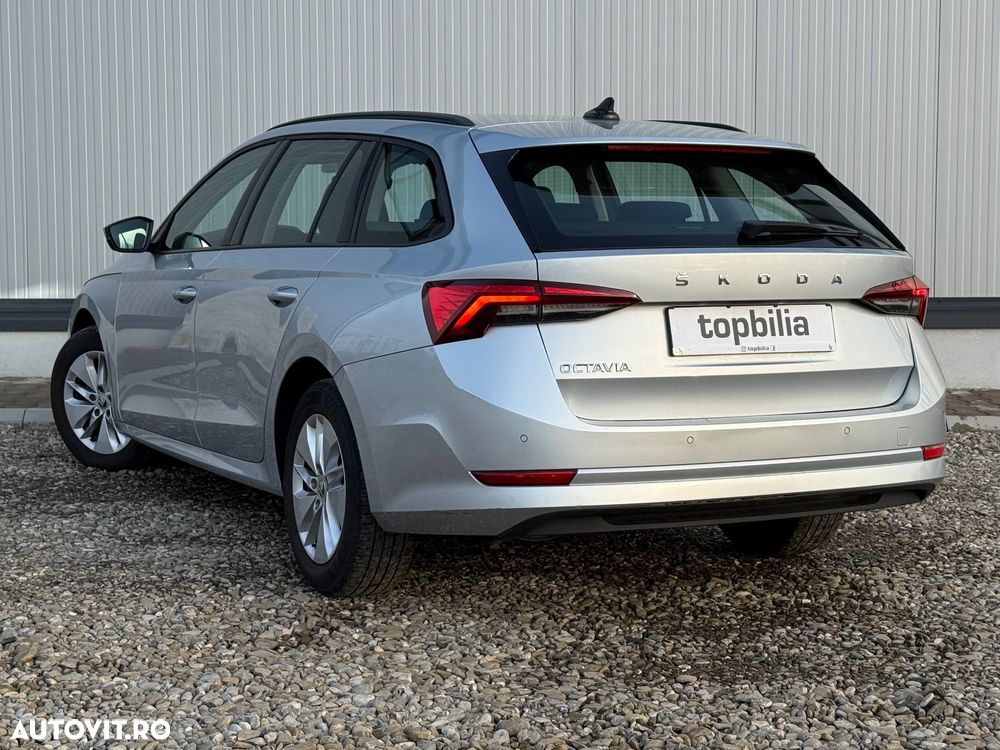 Skoda Octavia 2.0 TDI DSG Ambition - 4