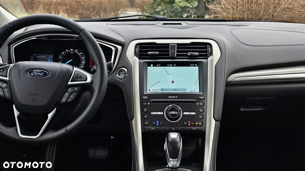 Ford Mondeo - 23