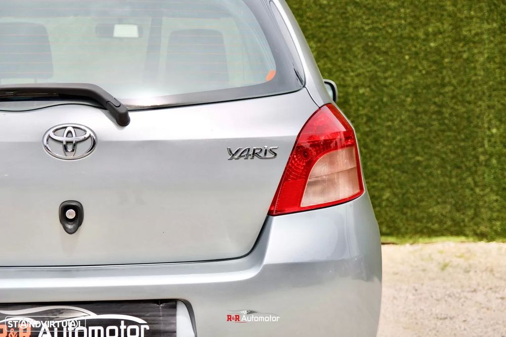 Toyota Yaris 1.4 D-4D Sol+AC - 9
