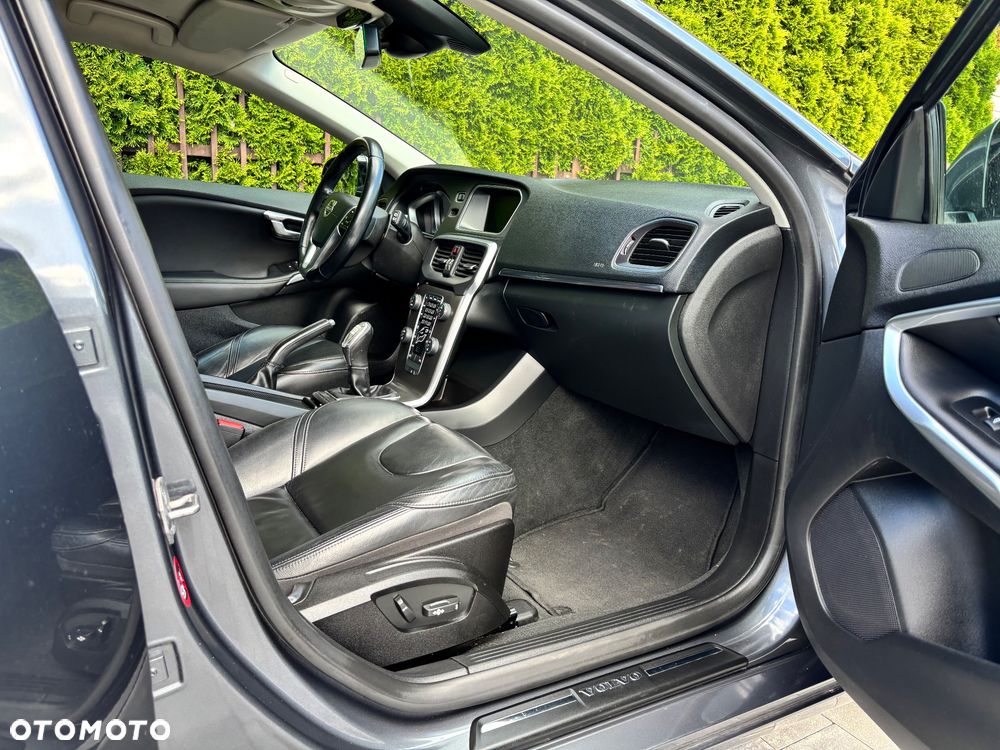 Volvo V40 - 20