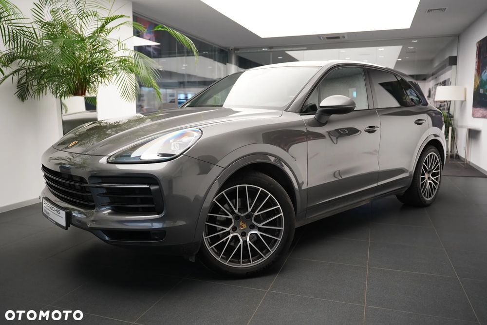 Porsche Cayenne Standard - 35