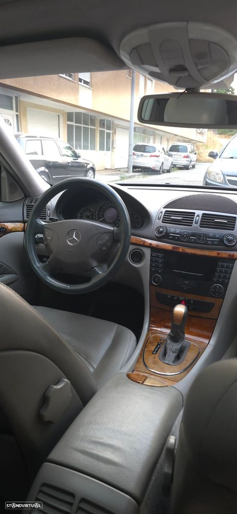 Mercedes-Benz E 220 CDI Elegance Aut. - 12